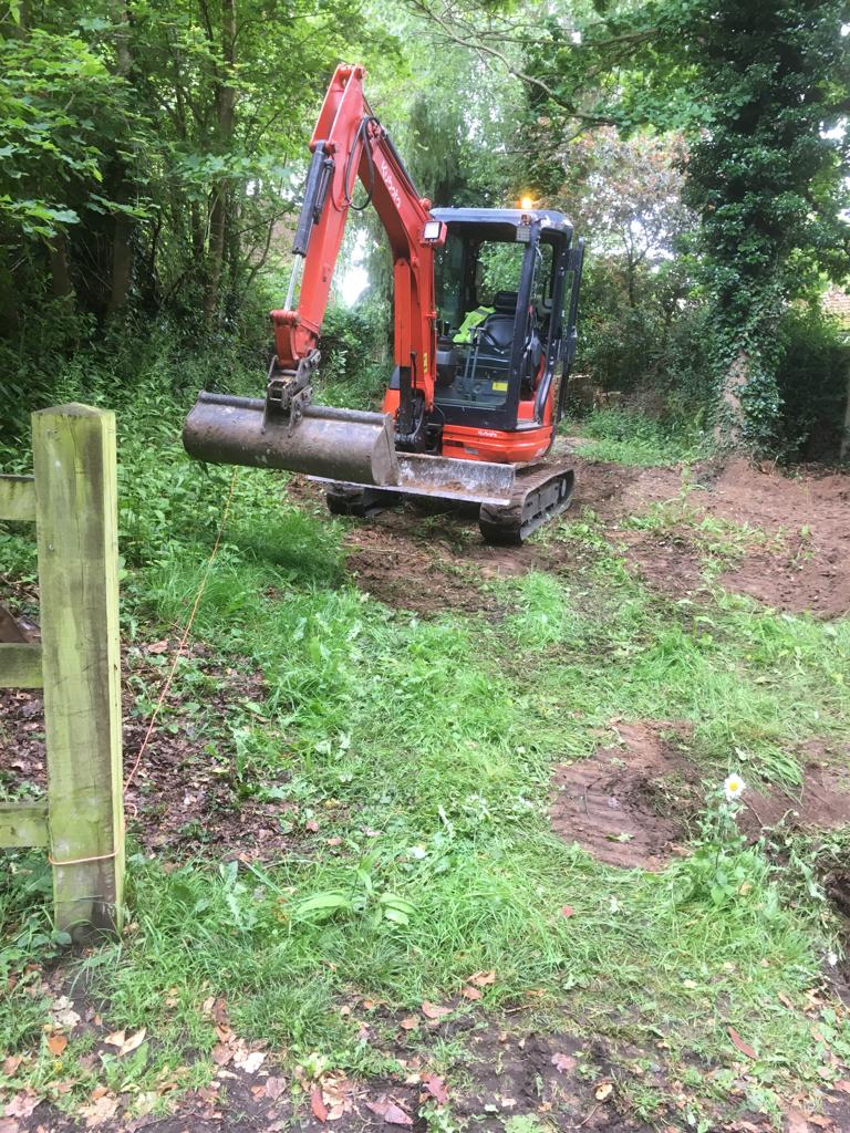 Man & Machine Hire Ashford Kent UK Digger & Driver Hire