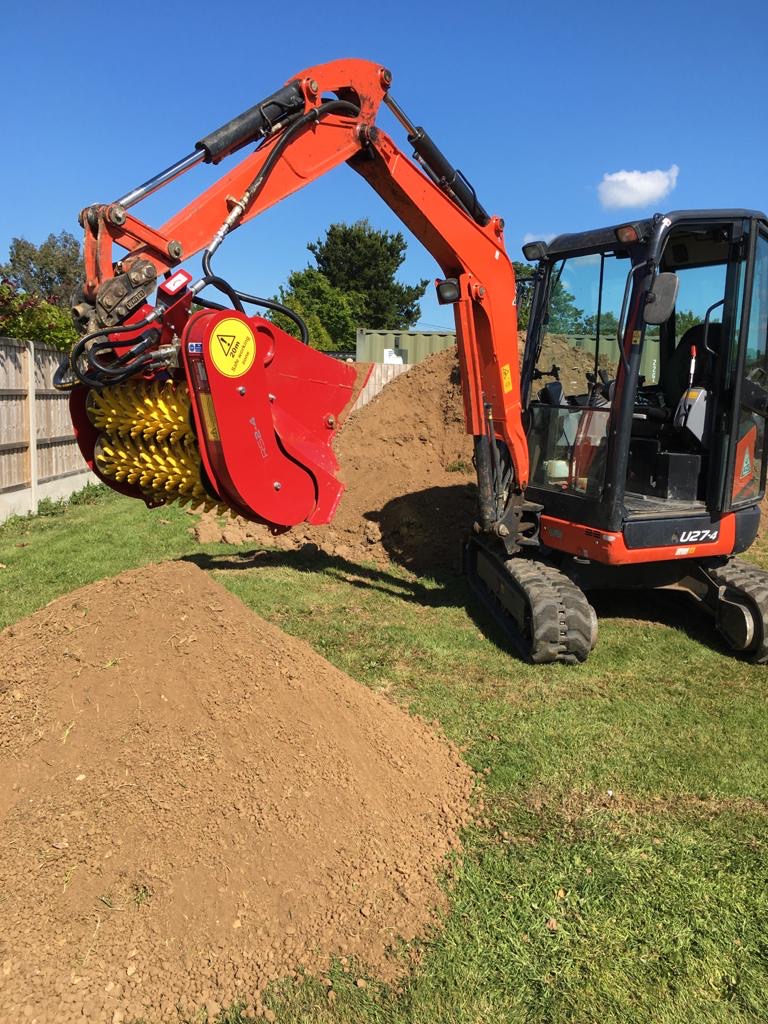 Man & Machine Hire Ashford Kent UK Digger & Driver Hire