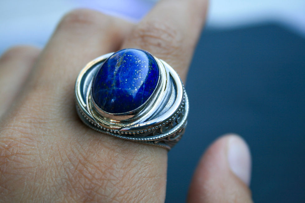 Thumbnail: Vintage Lapis Lazuli Ring – Handmade 925 Silver Gemstone Gift for Him or Her, De