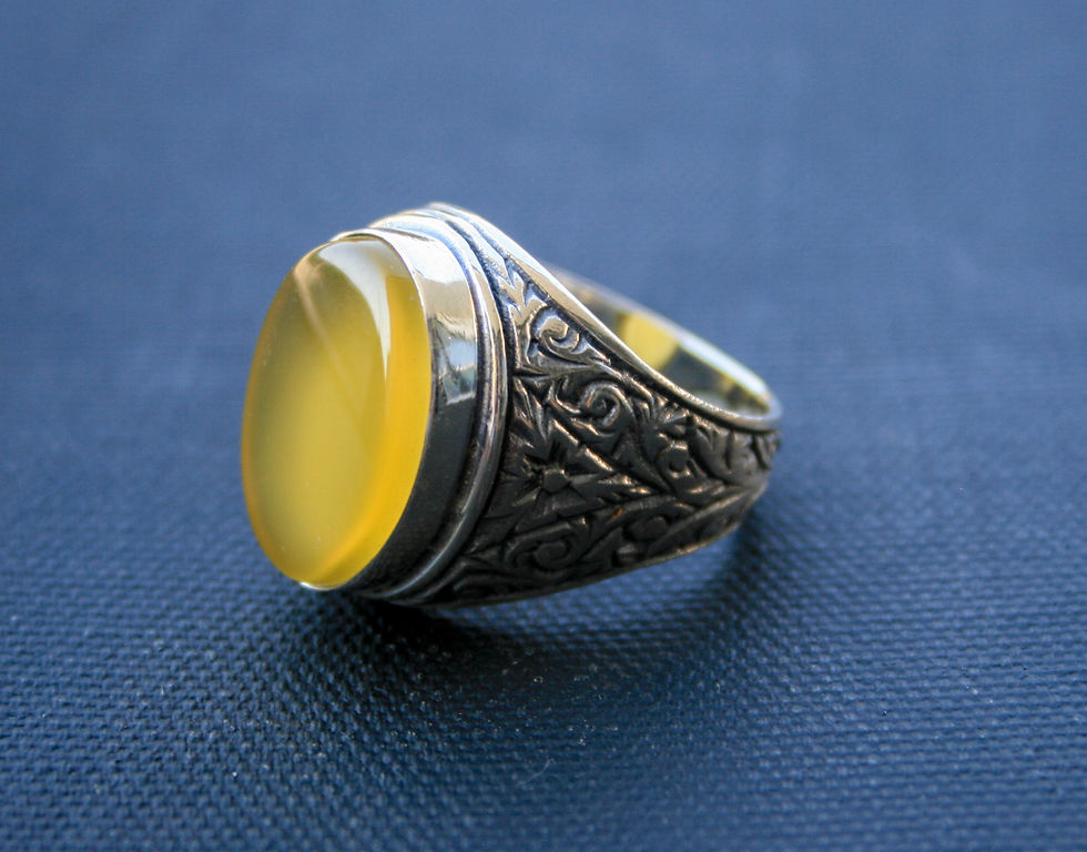 Men’s Sterling Silver Ring with Yellow Agate – Floral Engraved Vintage Style