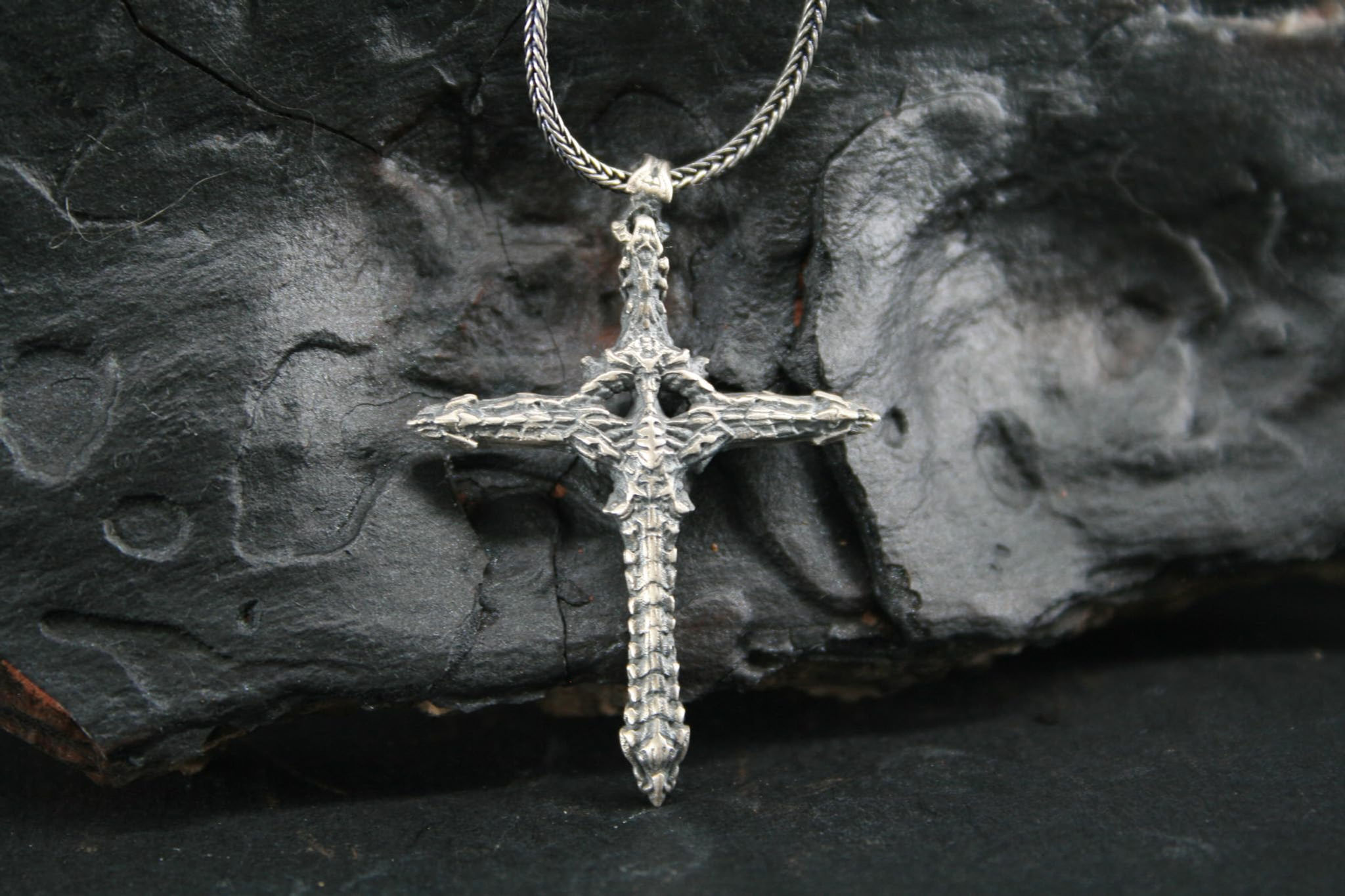 Elegant Beauty:Antique Syle Silver Necklace - Cross Necklace-925 Sterling Silver
