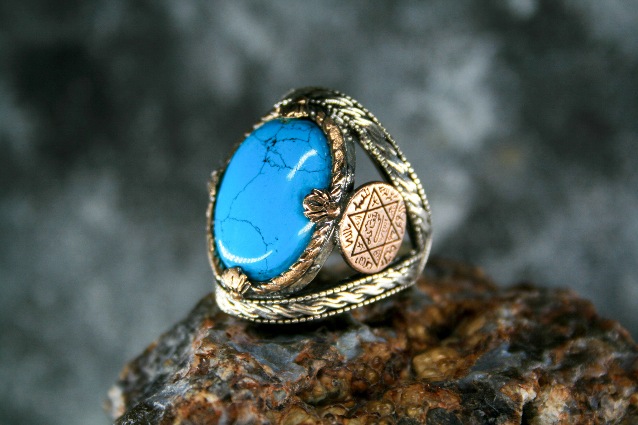 Exquisite Turquoise Gemstone Ring with Solomon's Seal - Unleash Your Inner Mysti
