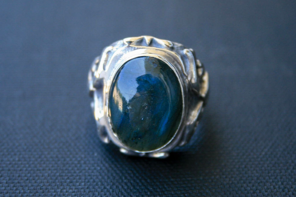 Thumbnail: 925 Sterling Silver Labradorite Ring – Vintage Style Handmade Unisex Gemstone