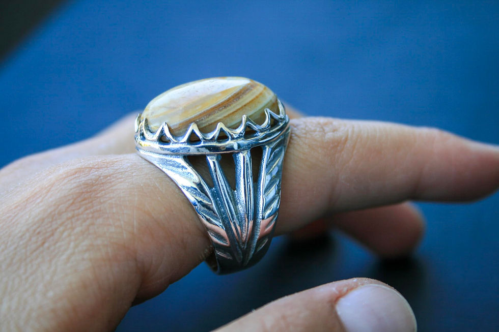 Thumbnail: Vintage Style 925 Sterling Silver Ring with Yemen Agate Stone | Handmade