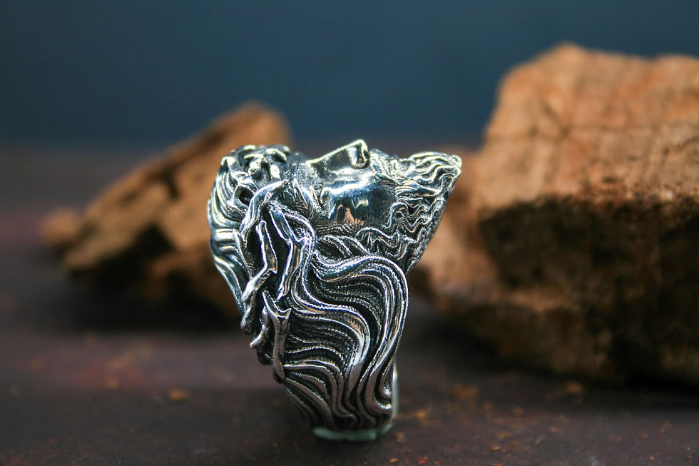Thumbnail: Divine Serenity: 925 Sterling Silver Ring with Hz. Jesus