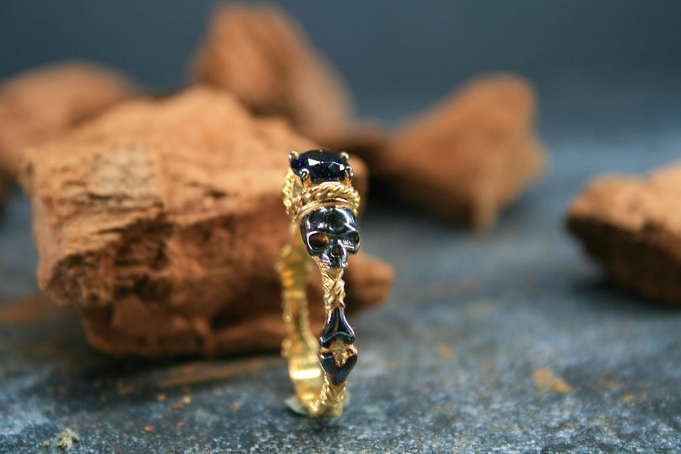 Thumbnail: Gold Plated Star Gem Skull Detail 925 Sterling Silver Ring