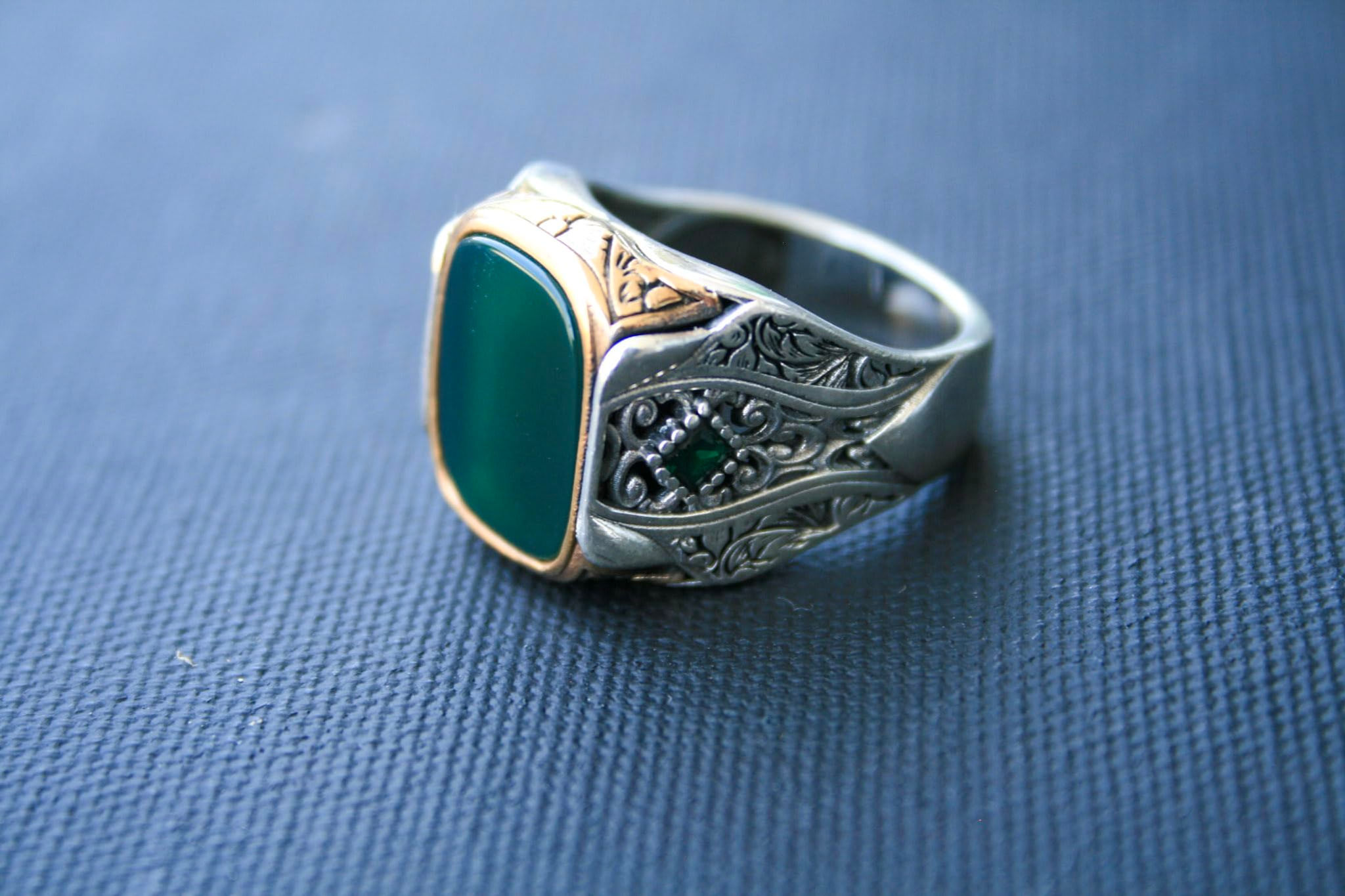 925 Sterling Silver Green Gemstone Ring – Handmade Elegant Men’s Ring – Sleek