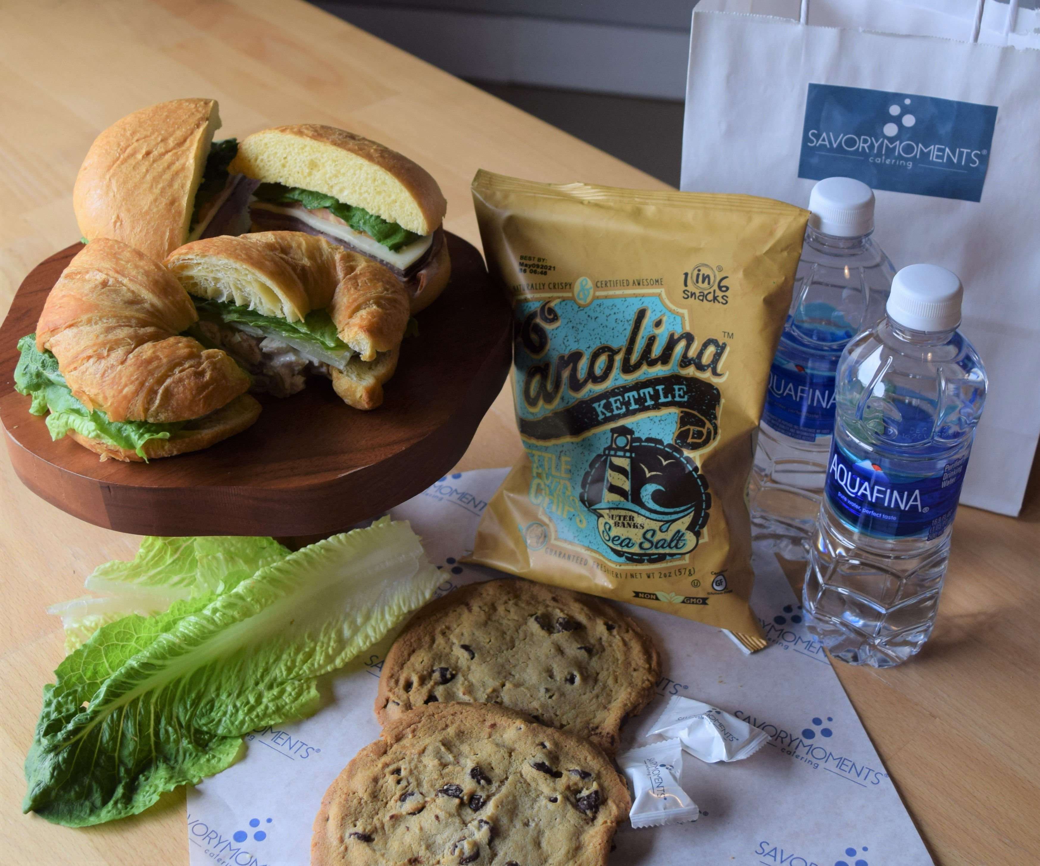 Savory Deluxe Lunch Box