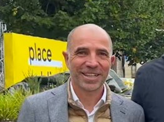 redonnons une priorité au programme