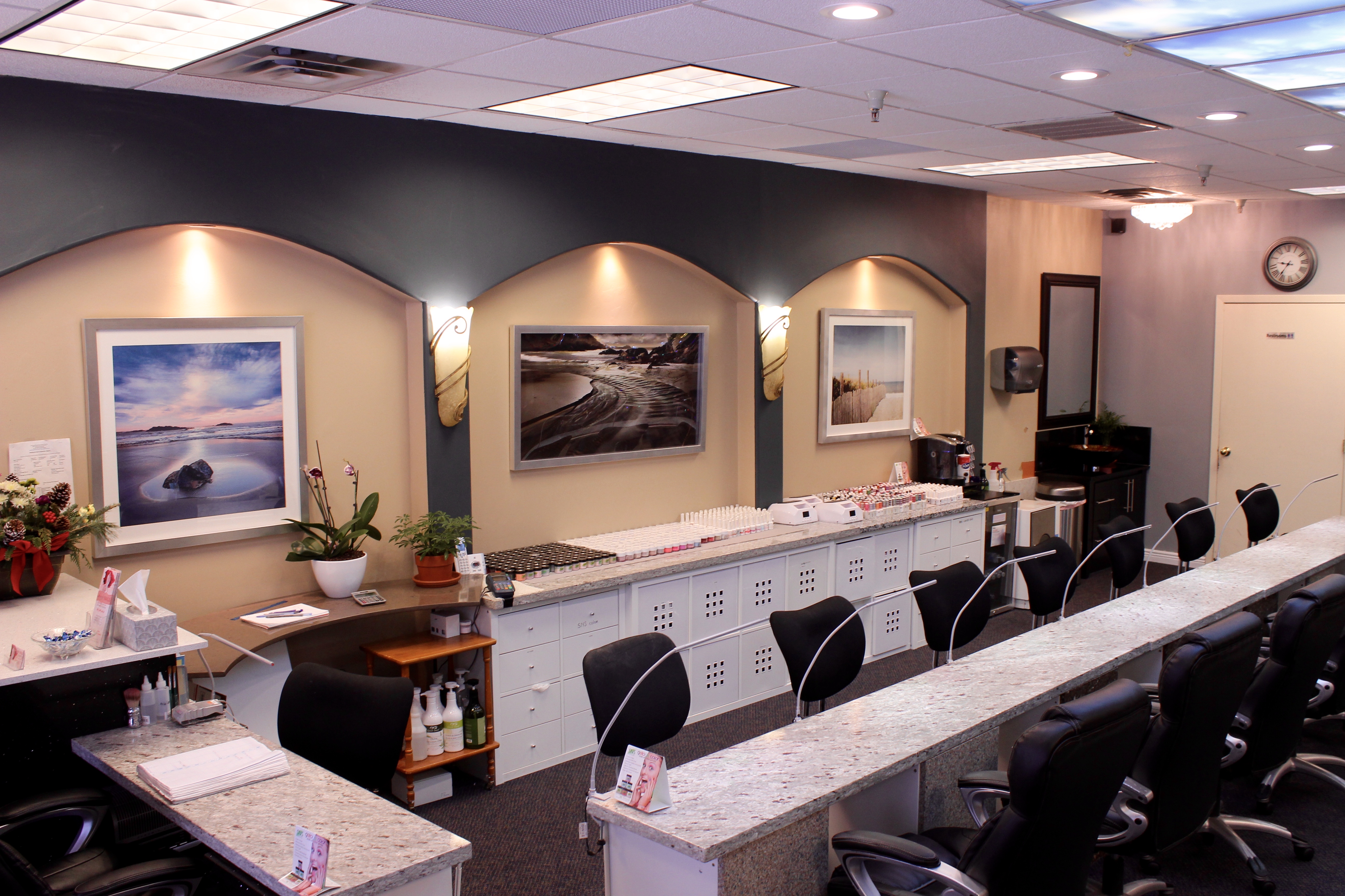 The Location | White Bear Lake | Lovely Nails