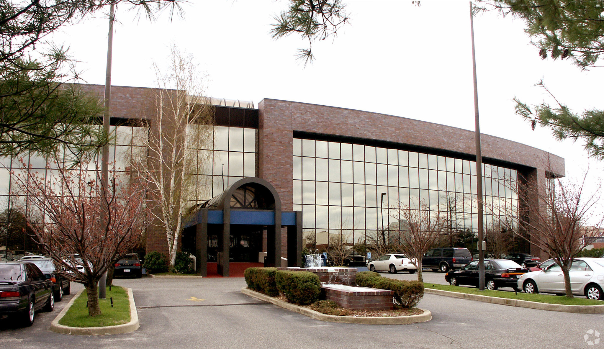 825 East Gate Boulevard