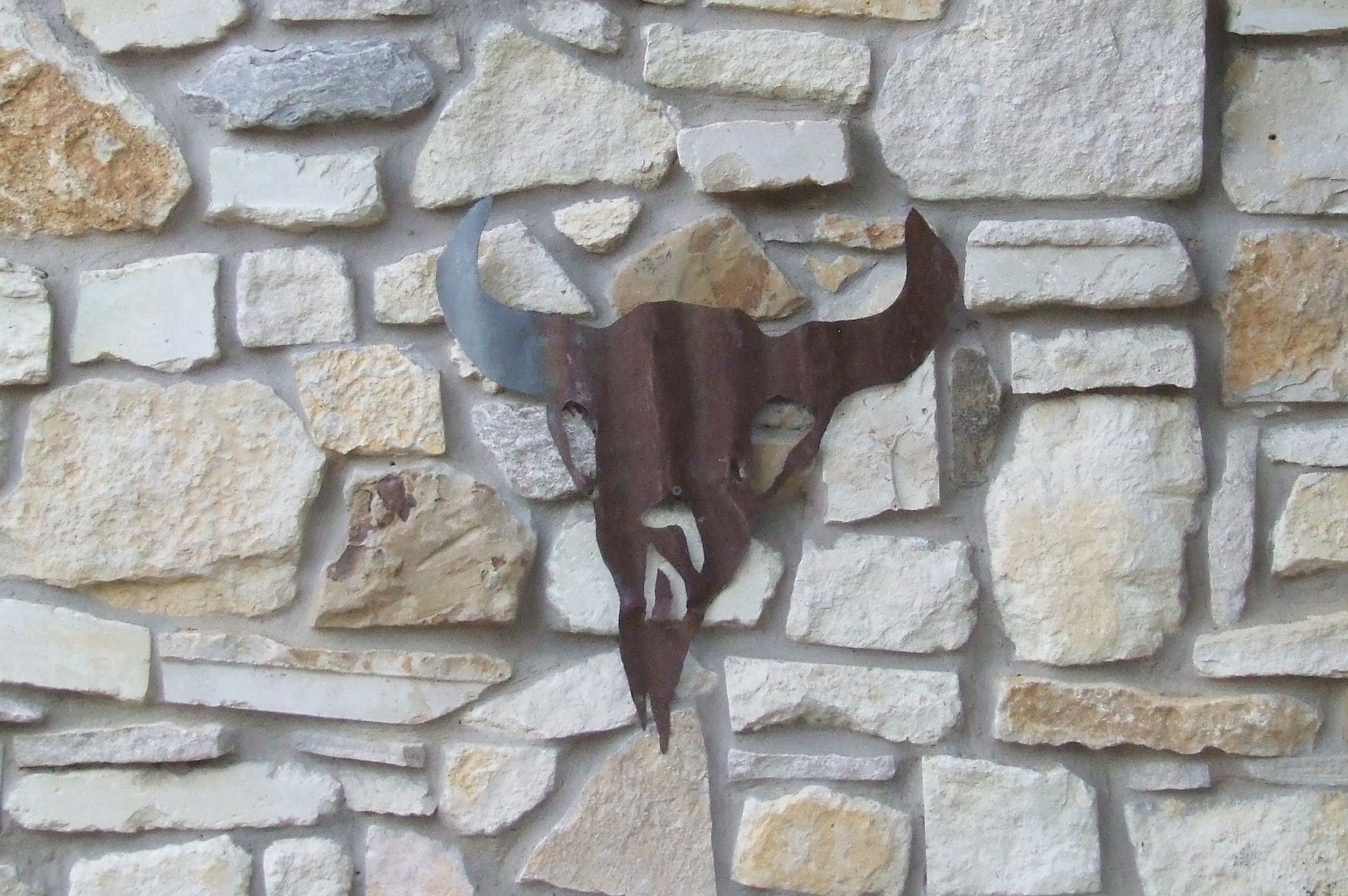 Buffalo Skull metal sign
