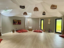 Riverside Cabins wellThe Nest - small.jpgess studio interior