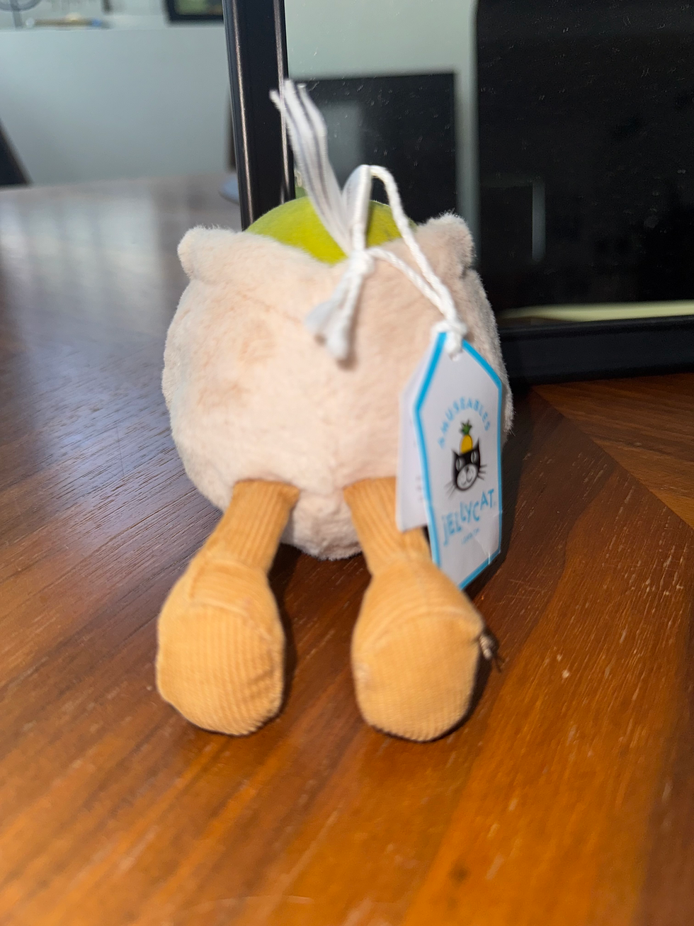 Thumbnail: Pistachio reloved name Marcel