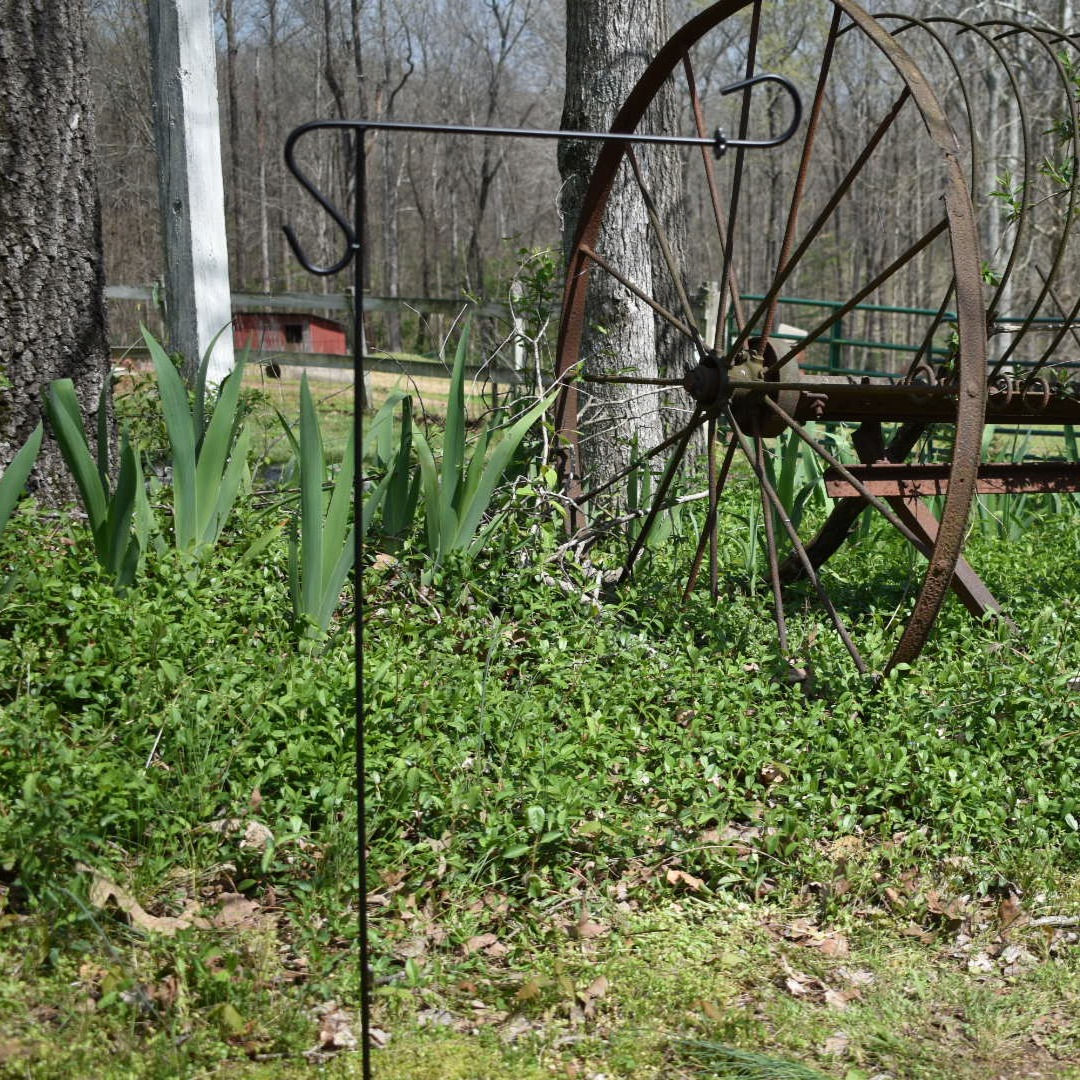 Garden Flag Holder
