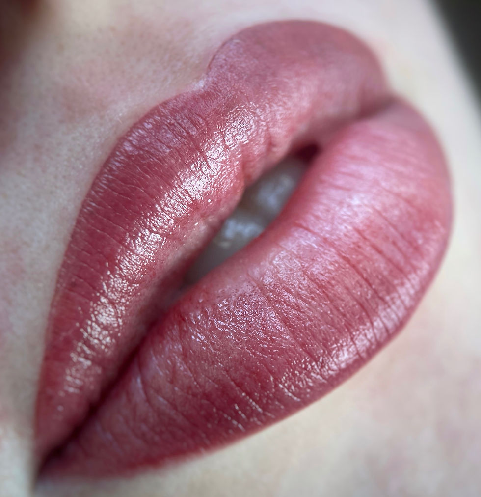 Lipblush ombré effect