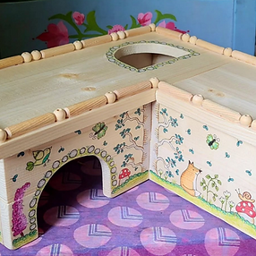 Honey Three Paws Multi Chamber Hamster Hide.