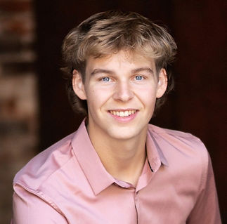 parker shipe.jpeg