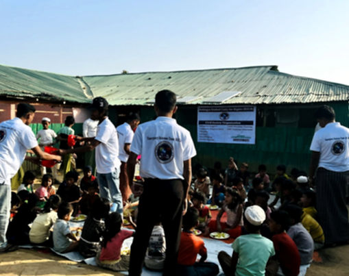 Eid gifts for Rohingya refugee