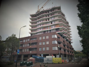 Metselwerk plint van de Colijn uit de steigers!