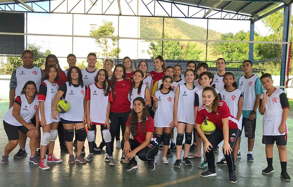 Campo dos Afonsos tem a primeira Escola de Esportes Flamengo, focada em ...