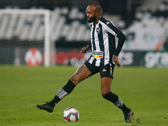 Botafogo busca a recuperação contra CSA em partida atrasada pela Série B