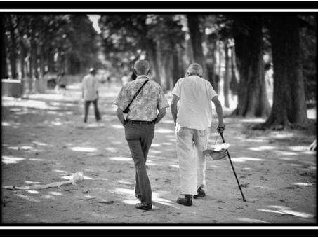 FISIOnews | Saiba o que acontece com a nossa estatura ao envelhecermos