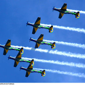 Esquadrilha da Fumaça confirma presença em tradicional evento do Museu Aeroespacial