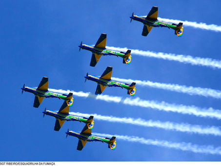 Esquadrilha da Fumaça confirma presença em tradicional evento do Museu Aeroespacial
