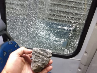 BRT é apedrejado no corredor Transolímpica