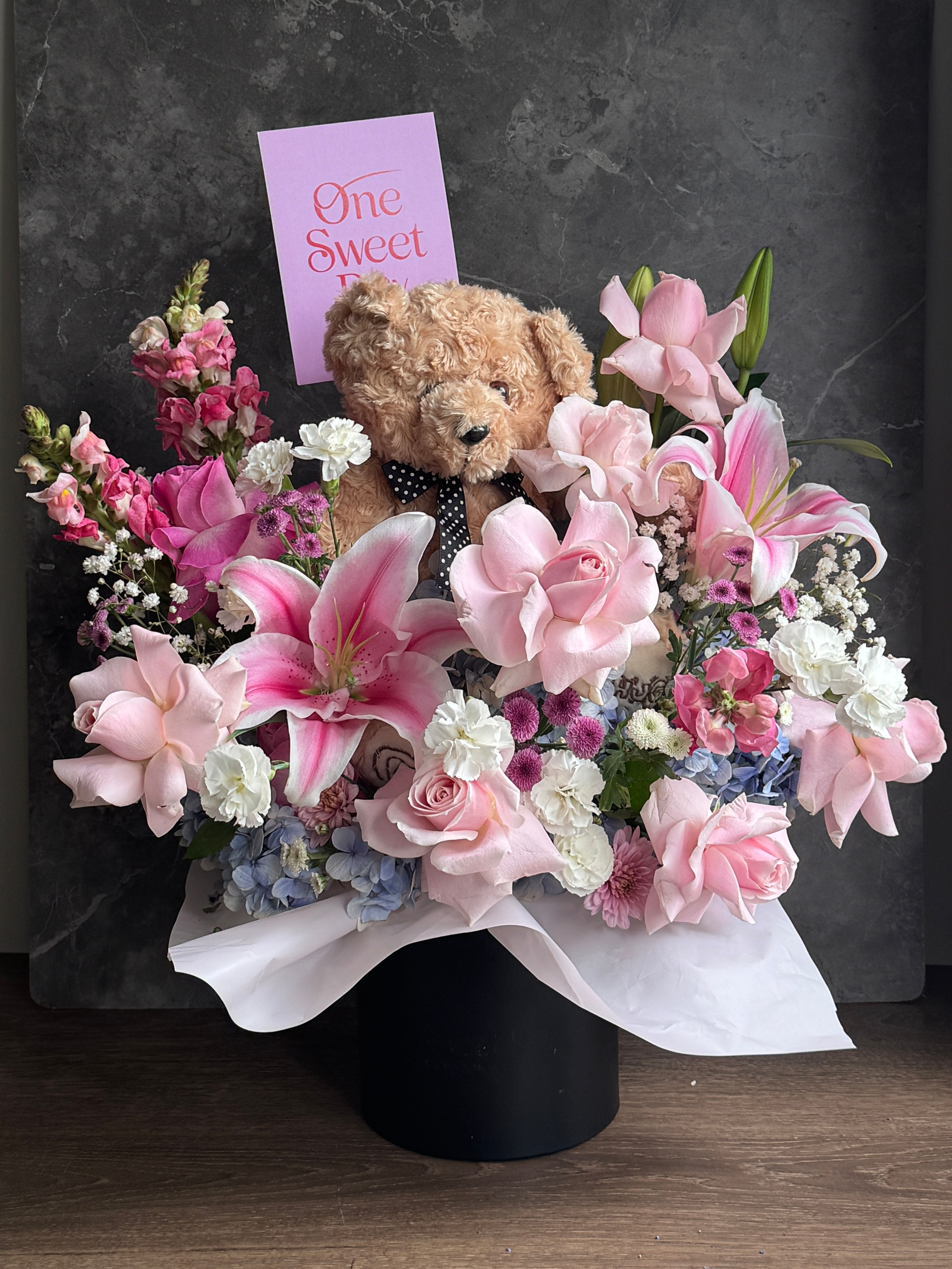 Baby pink Blue Bloom Box + Teddy Bear (MEDIUM)
