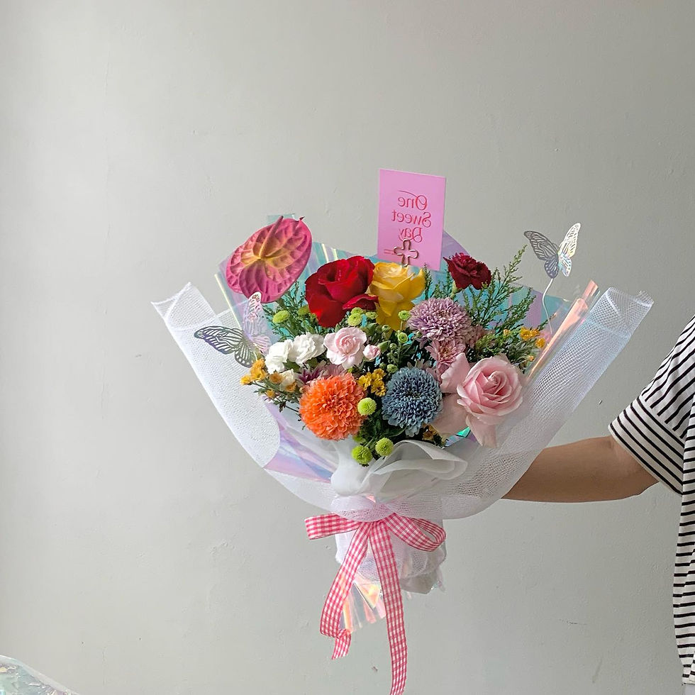 Thumbnail:  Mix Color + Anthurium Holo Mid Bouquet