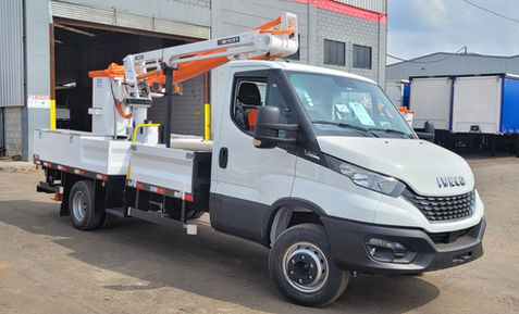 Cesto Aéreo SKYCITY, Cesto Aéreo SKYRITZ, Modelo SKYCITY, Modelo SKYRITZ, fábrica de implementos rodoviários da Next Implementos em Monte Mor. Produto similar ao Versalift, Axio Brasil, TKA Cranes e Palfinger.