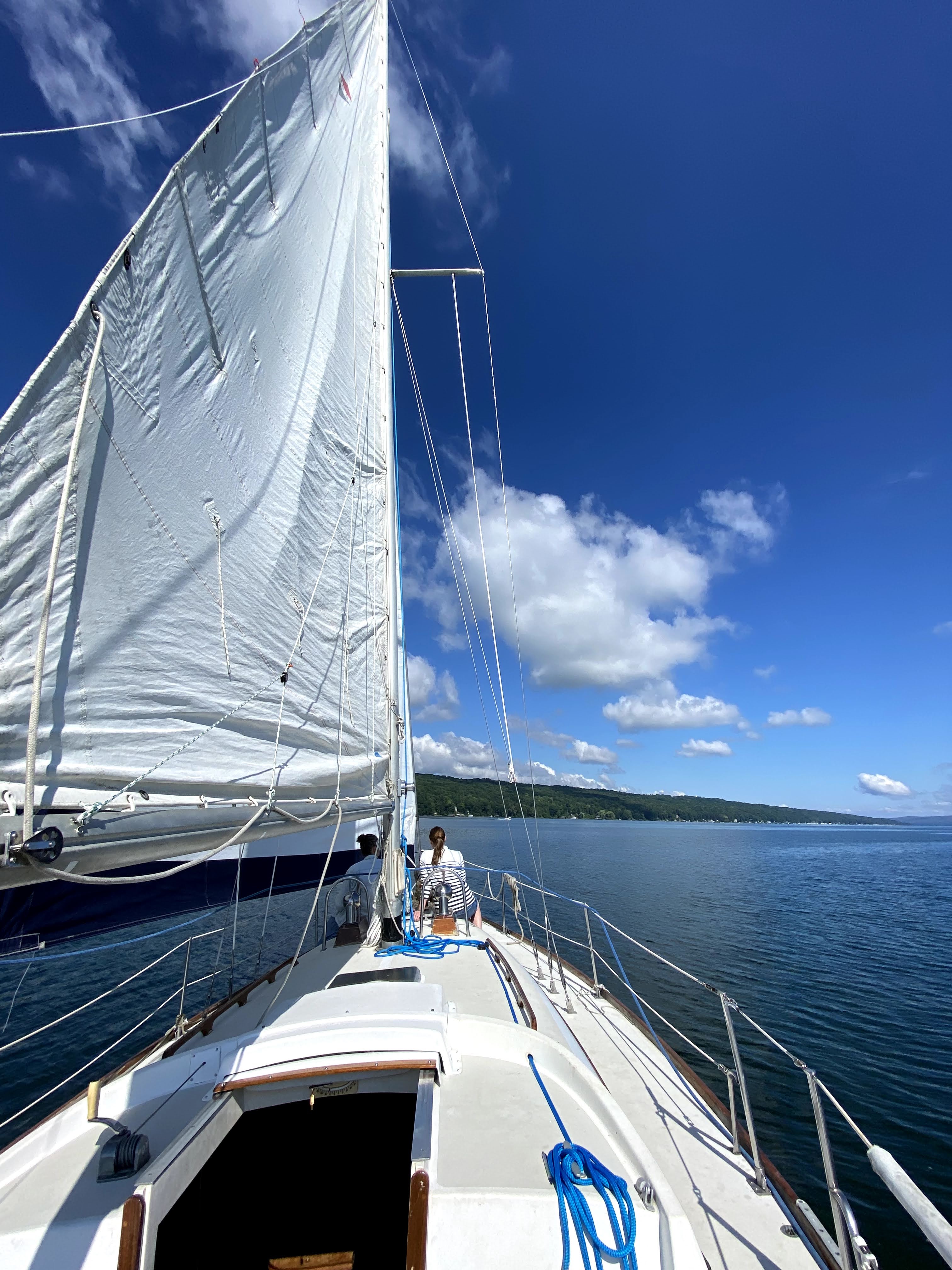 Interior dan dek S/V Spindrift
