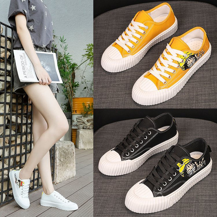 Miniatura: Canvas Sneakers for Women - Casual Art Style Shoes