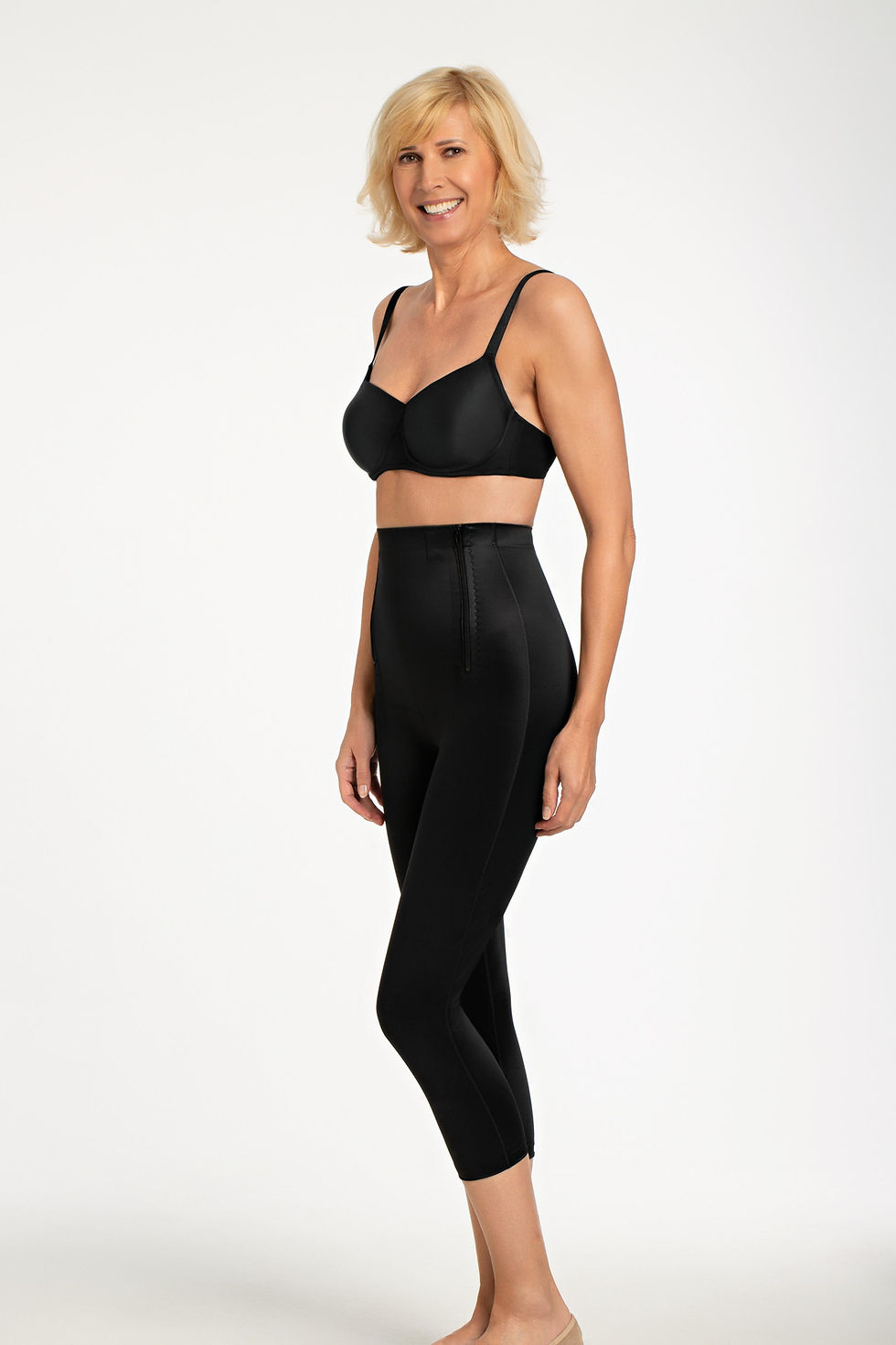 Thumbnail: Amoena Bermuda Compression Pant Long - Black 45003