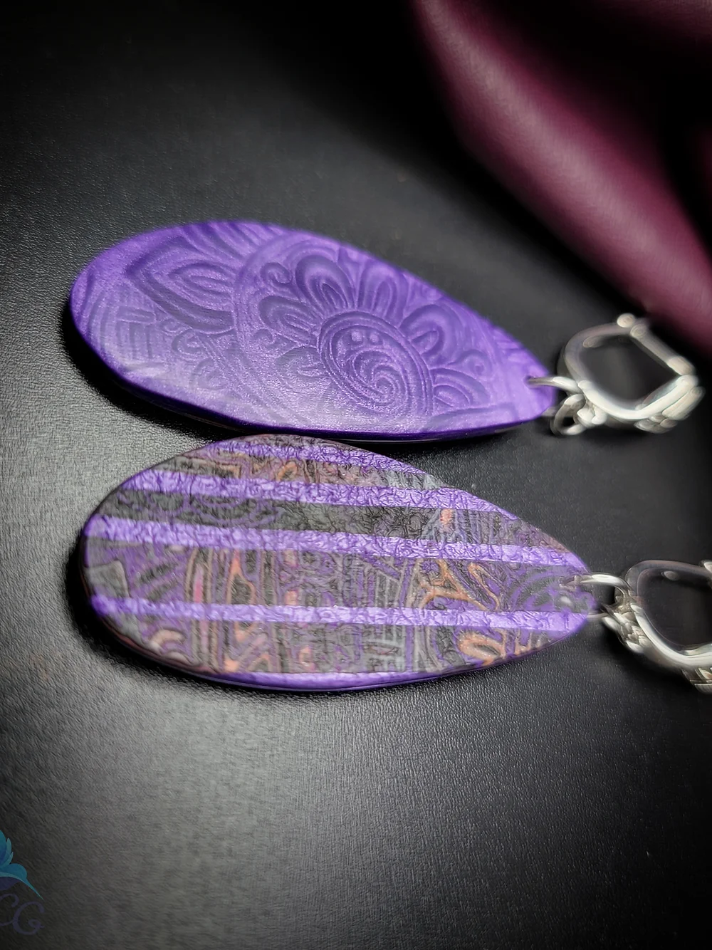 Handmade earrings "Purple Metallic"