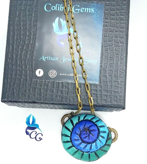 Thumbnail: Pendant Swirls