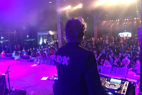 22b8b407-c67c-4881-92e7-591457b6e296_edited.jpg
