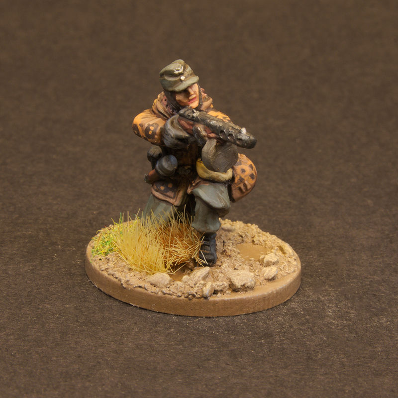 Thumbnail: EGWI925: German Winter - Squad 4 with PPSh-41 (4 figures)