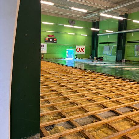 HB hallen får nyt gulv og nyt lys