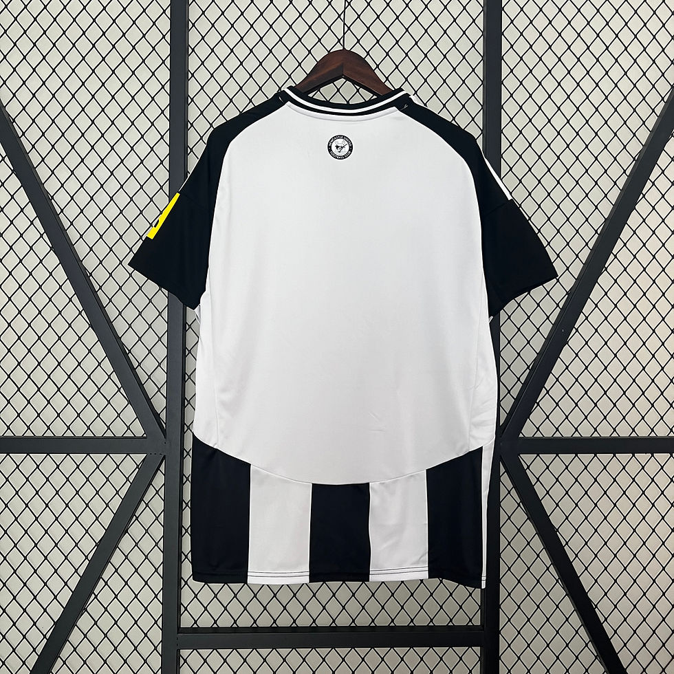 Miniatura: Camisa Newcastle I 24/25