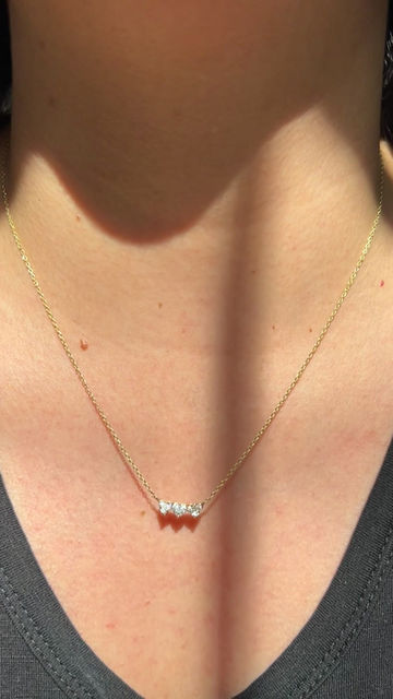Miniatura: Collar Tres Diamantes Corazón
