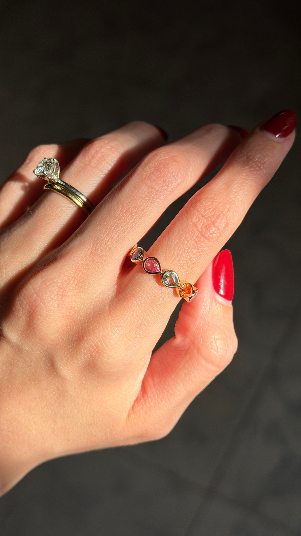 Miniatura: Anillo Eternity Zafiros Multicolor Corte Pera