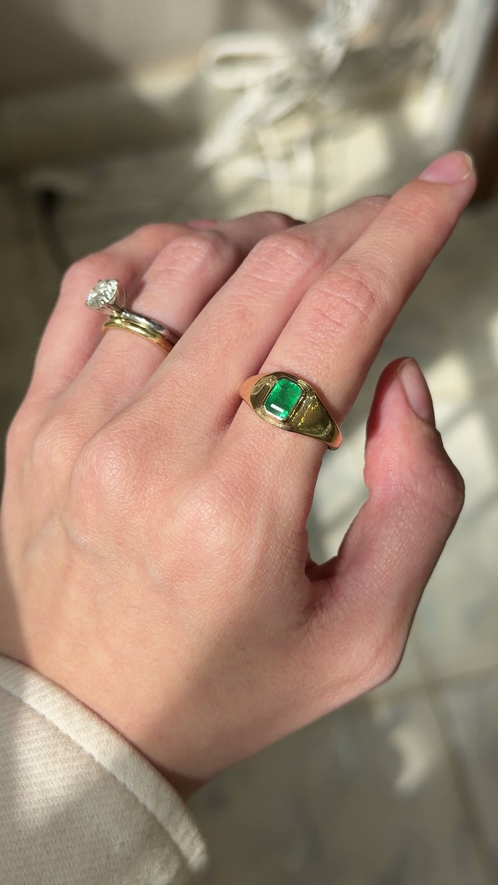 Miniatura: Anillo Elora de Esmeralda