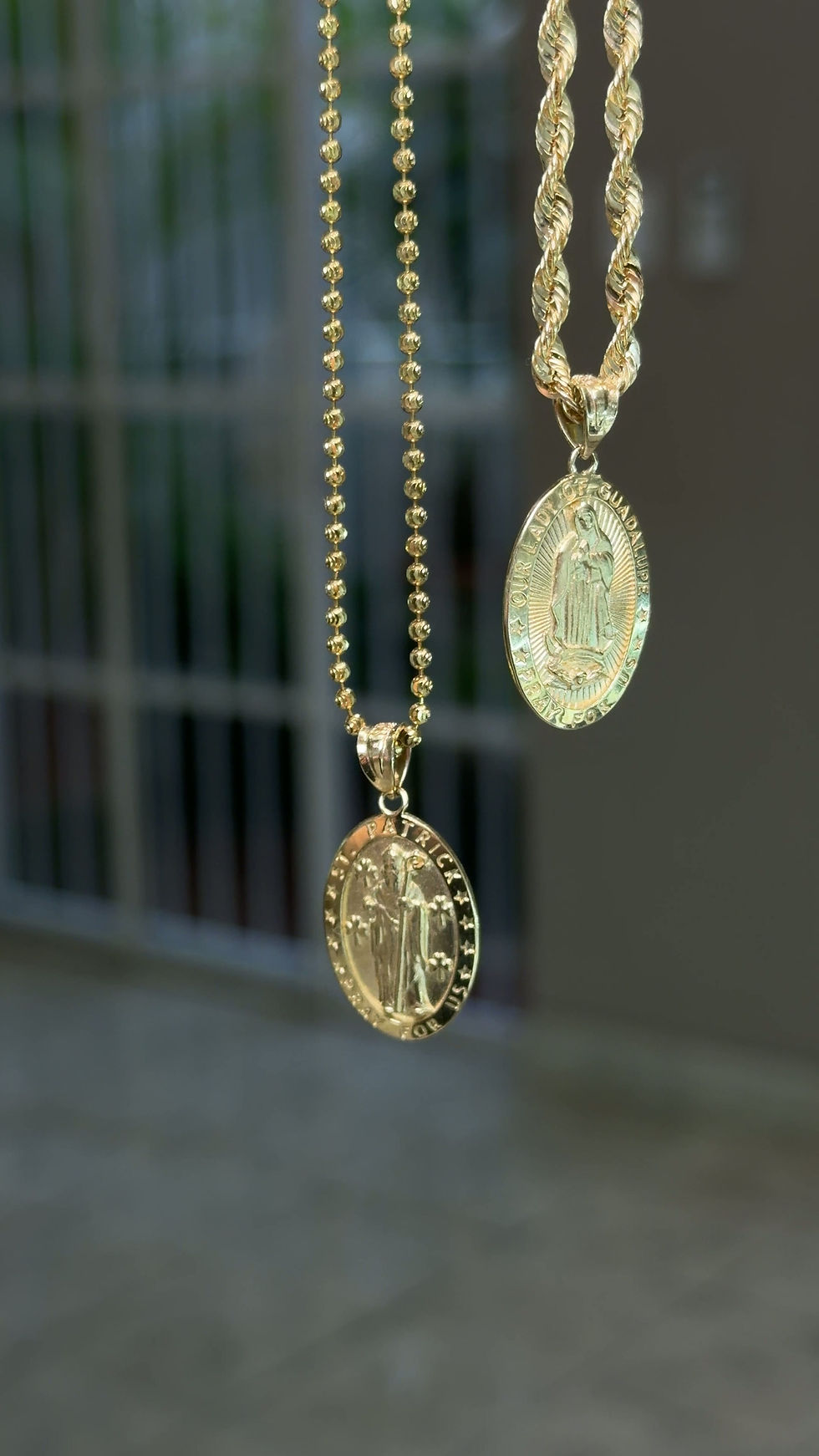 Miniatura: Dije Medalla Oval San Patricio Realce