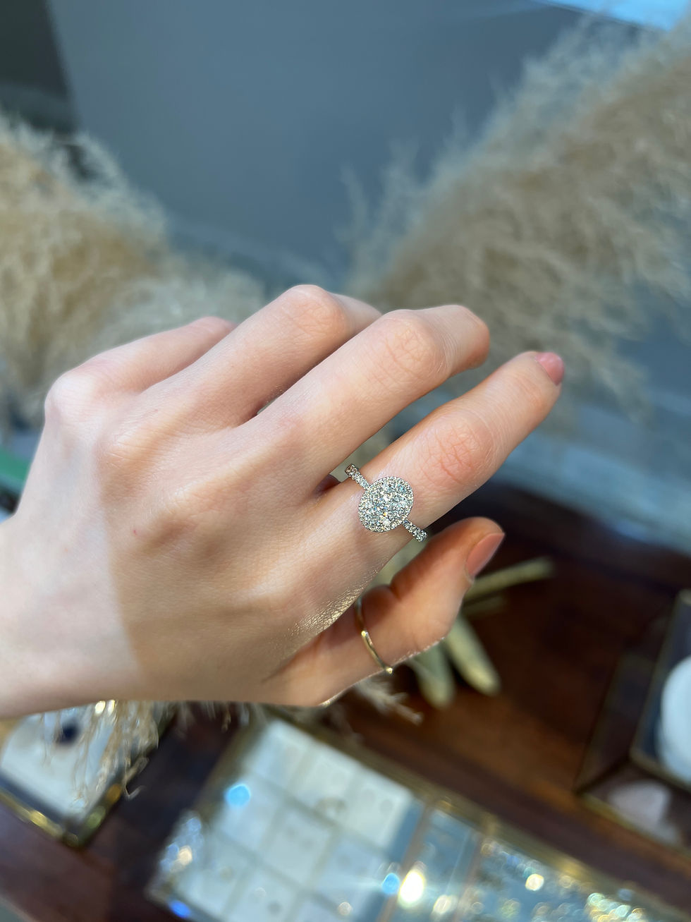 Miniatura: Anillo Ilusión Oval de Diamantes