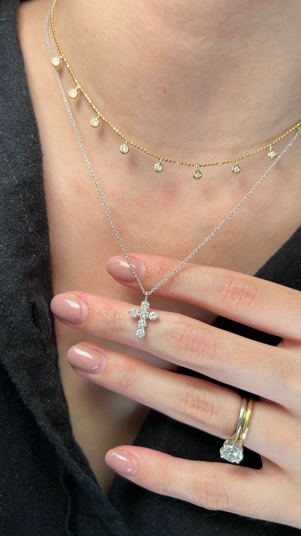 Miniatura: Collar Cruz Trinidad (Diamantes, Rubíes, Esmeraldas o Zafiros)