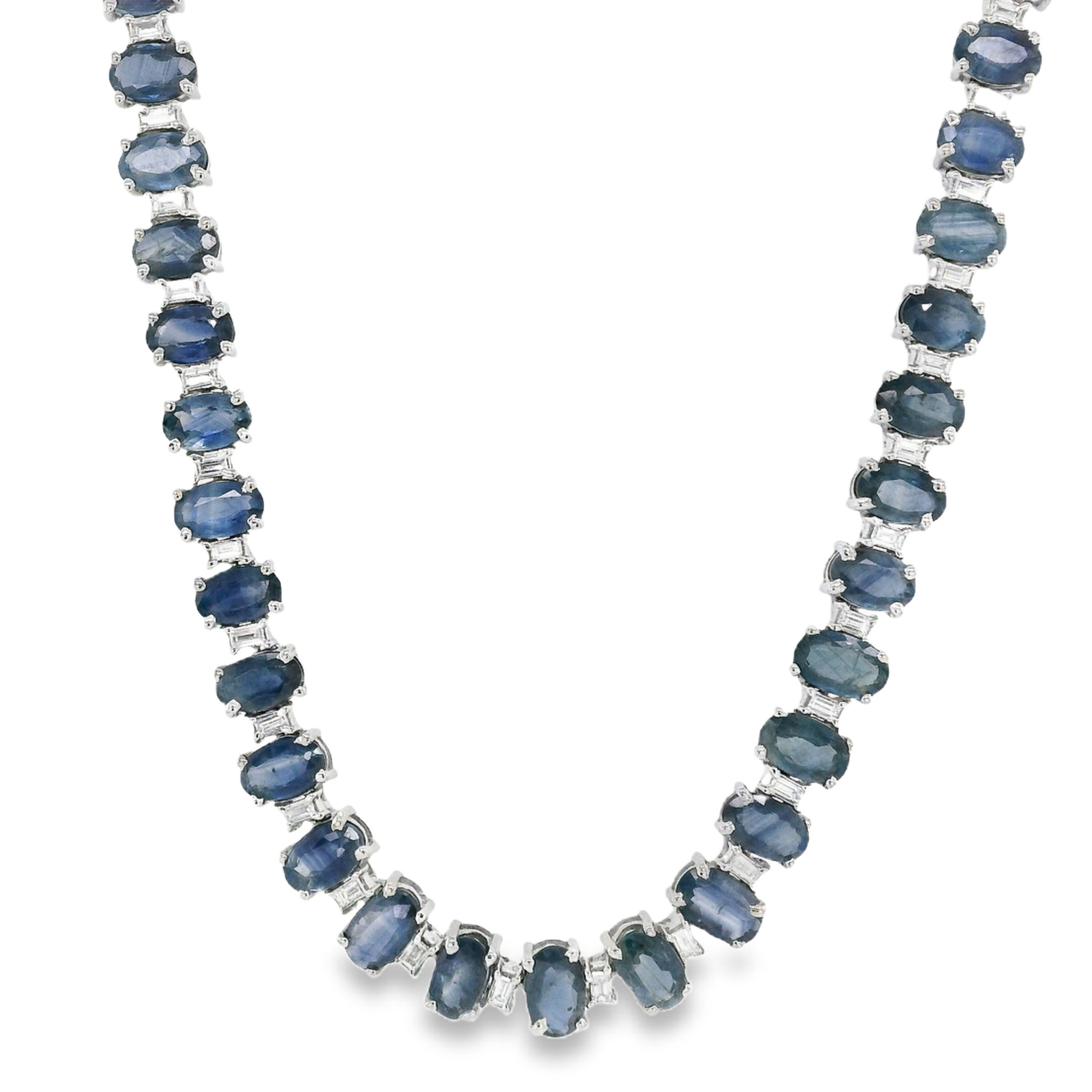 Collar de Zafiros Azules y Diamantes Baguettes