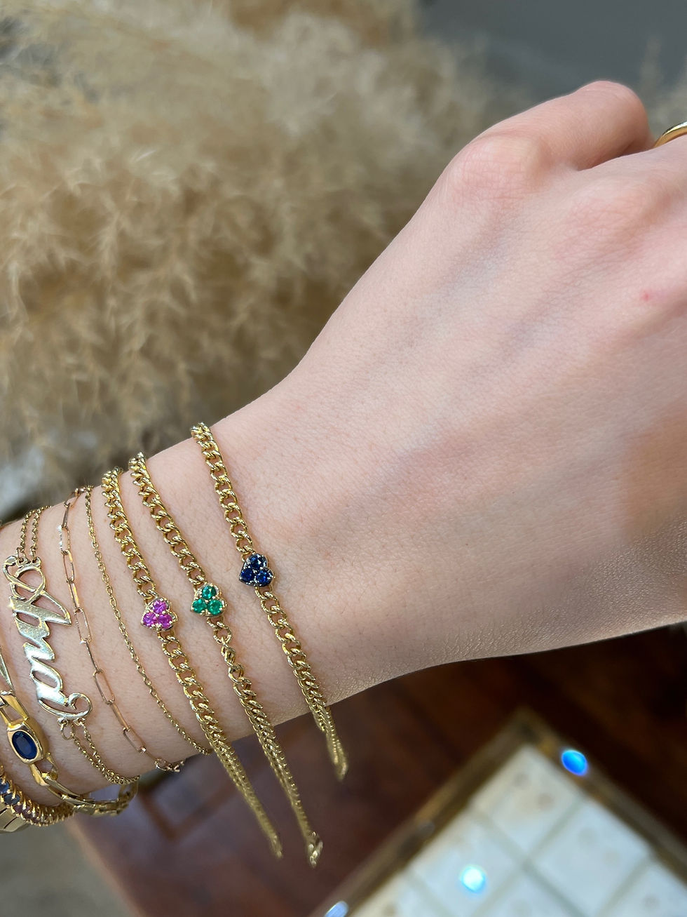 Miniatura: Pulsera Cubana con Corazón (Diamantes, Zafiros Azules y Rosas, Esmeraldas)